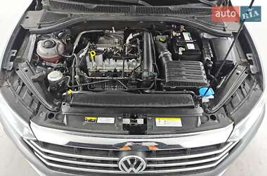 Седан Volkswagen Jetta 2021 в 