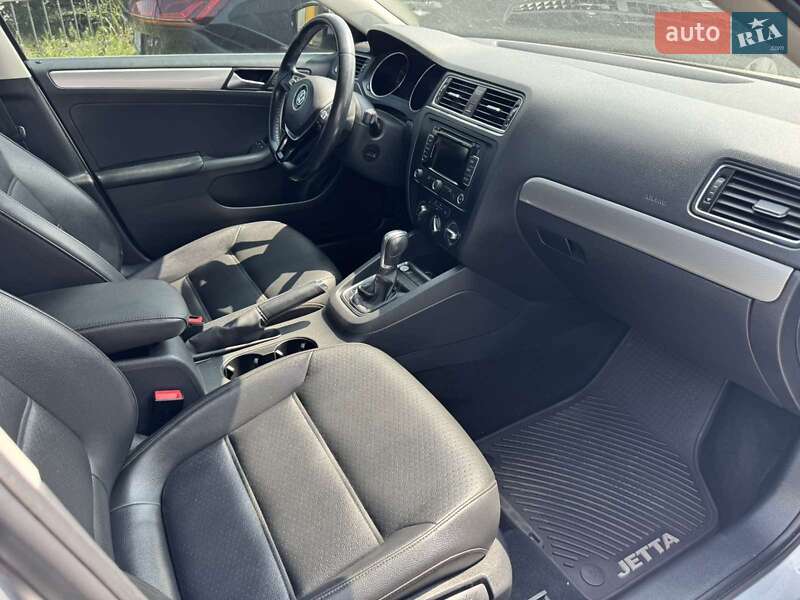 Седан Volkswagen Jetta 2015 в Полтаве фото 11 Седан Volkswagen Jetta 2015 в Полтаве
