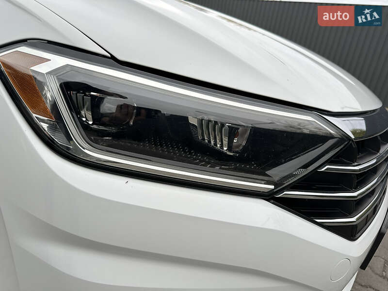 Седан Volkswagen Jetta 2020 в Фастове