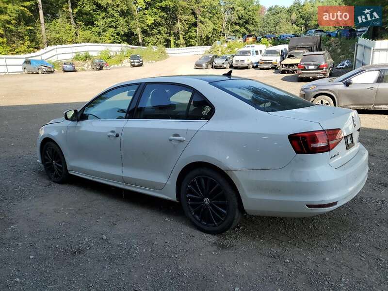 Седан Volkswagen Jetta 2015 в Львові фото 3 Седан Volkswagen Jetta 2015 в Львові