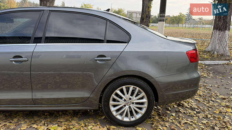 Седан Volkswagen Jetta 2013 в Киеве фото 15 Седан Volkswagen Jetta 2013 в Киеве