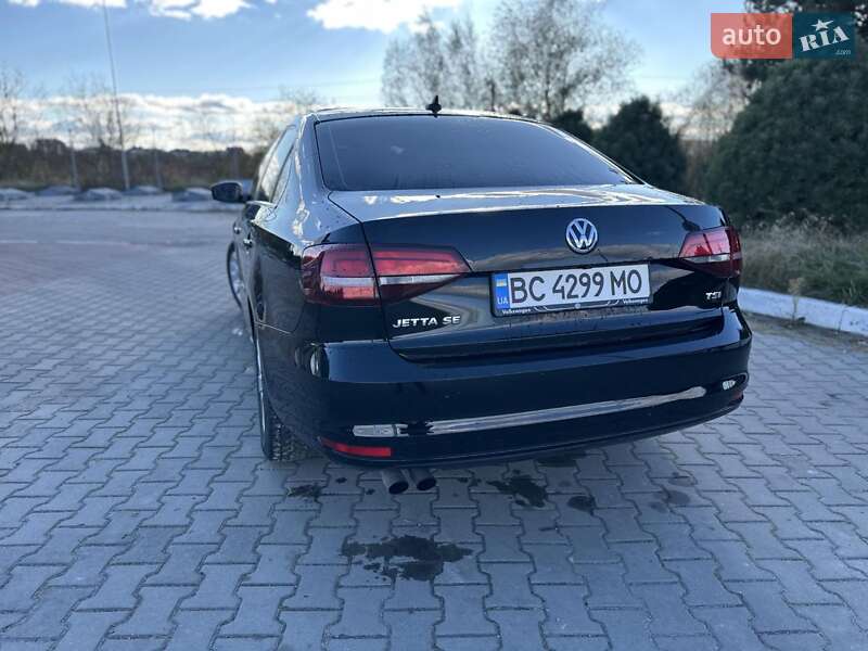 Седан Volkswagen Jetta 2016 в Жовкве