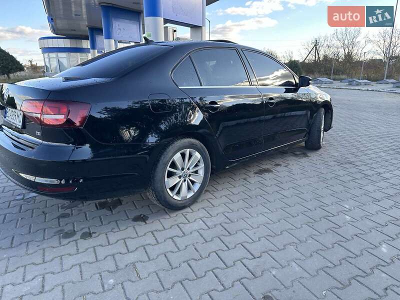 Седан Volkswagen Jetta 2016 в Жовкве