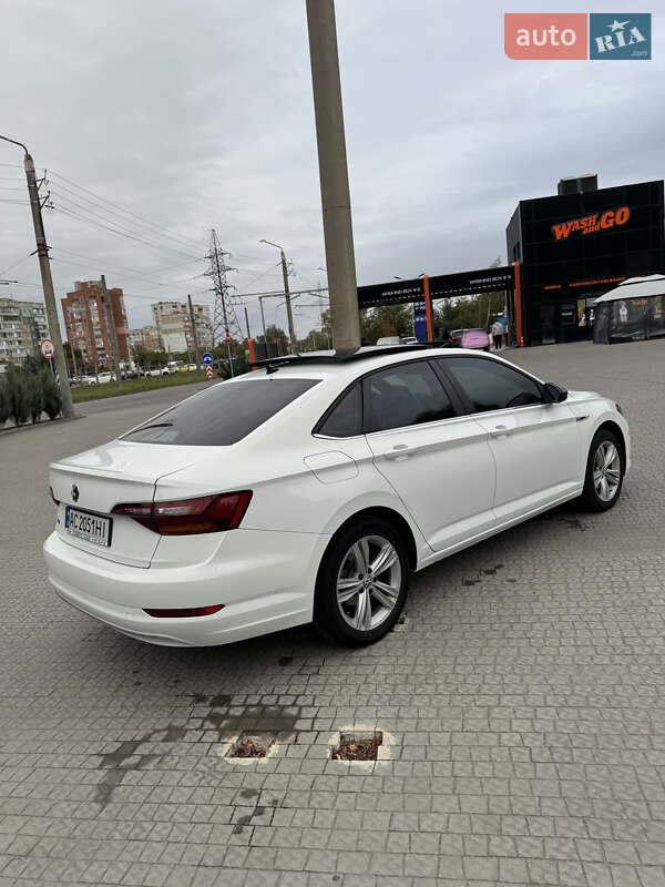 Седан Volkswagen Jetta 2018 в Полтаві