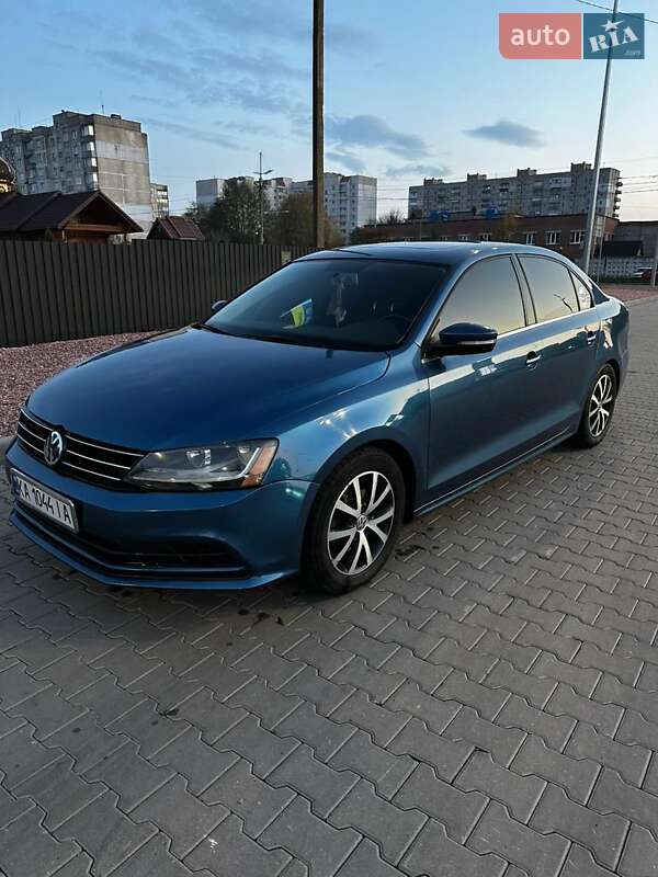 Volkswagen Jetta 2016