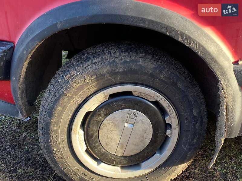 Седан Volkswagen Jetta 1988 в Виннице