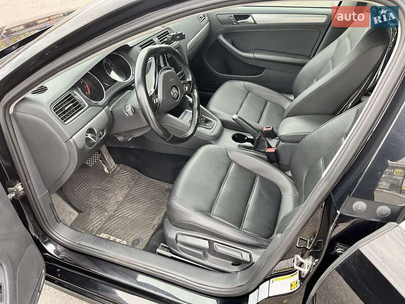 Седан Volkswagen Jetta 2017 в Днепре фото 12 Седан Volkswagen Jetta 2017 в Днепре
