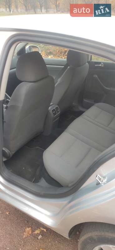 Седан Volkswagen Jetta 2007 в Ніжині