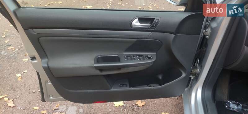 Седан Volkswagen Jetta 2007 в Ніжині