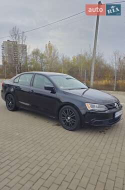 Седан Volkswagen Jetta 2011 в 