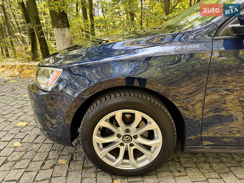 Седан Volkswagen Jetta 2014 в Черновцах фото 16 Седан Volkswagen Jetta 2014 в Черновцах