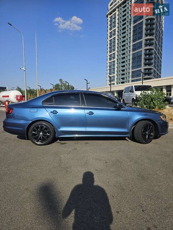 Седан Volkswagen Jetta 2017 в Дніпрі фото 8 Седан Volkswagen Jetta 2017 в Дніпрі