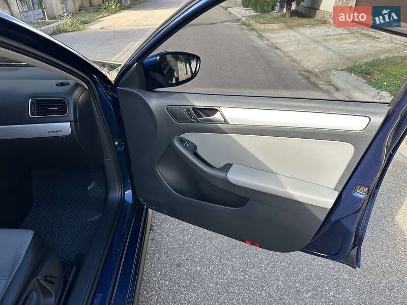 Седан Volkswagen Jetta 2013 в Одесі фото 11 Седан Volkswagen Jetta 2013 в Одесі