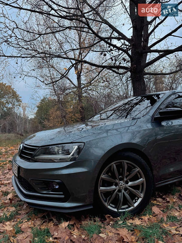 Седан Volkswagen Jetta 2017 в Кременчуге фото 4 Седан Volkswagen Jetta 2017 в Кременчуге