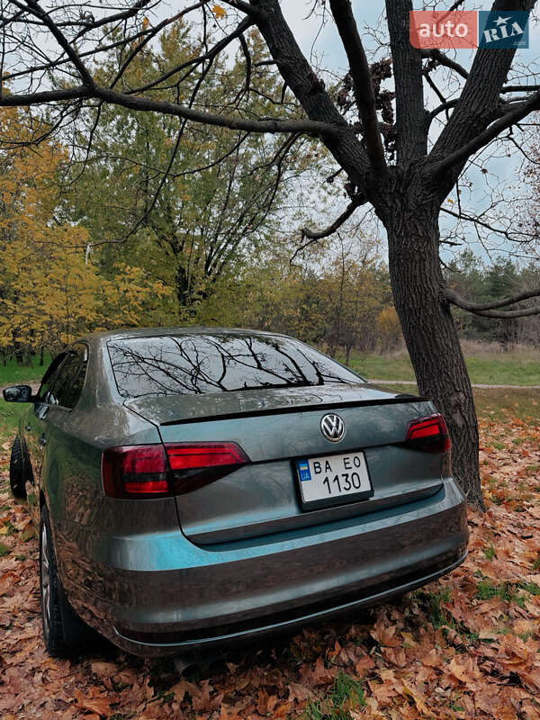 Седан Volkswagen Jetta 2017 в Кременчуге фото 7 Седан Volkswagen Jetta 2017 в Кременчуге