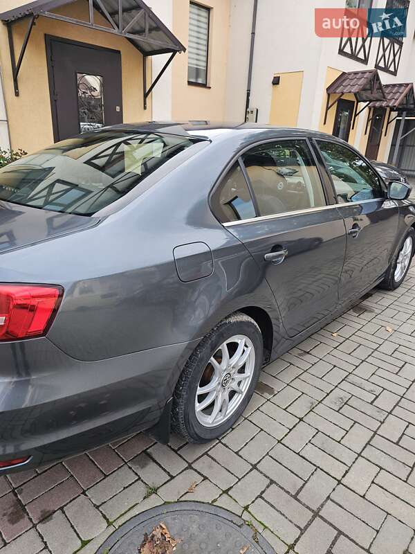 Седан Volkswagen Jetta 2016 в Черкассах фото 8 Седан Volkswagen Jetta 2016 в Черкассах