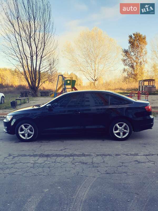 Седан Volkswagen Jetta 2014 в Обухові фото 43 Седан Volkswagen Jetta 2014 в Обухові