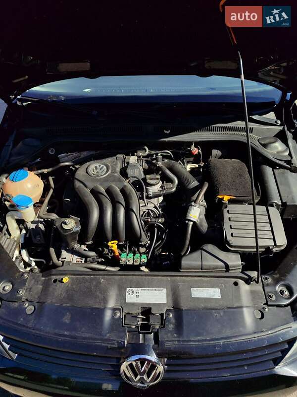 Седан Volkswagen Jetta 2014 в Обухові фото 48 Седан Volkswagen Jetta 2014 в Обухові