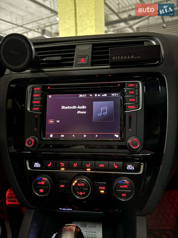 Седан Volkswagen Jetta 2017 в Киеве фото 17 Седан Volkswagen Jetta 2017 в Киеве