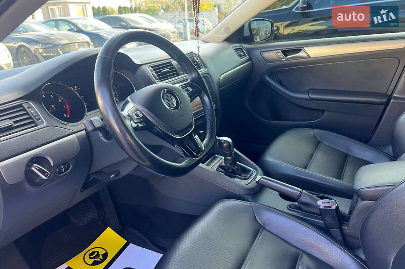 Седан Volkswagen Jetta 2015 в Івано-Франківську фото 11 Седан Volkswagen Jetta 2015 в Івано-Франківську