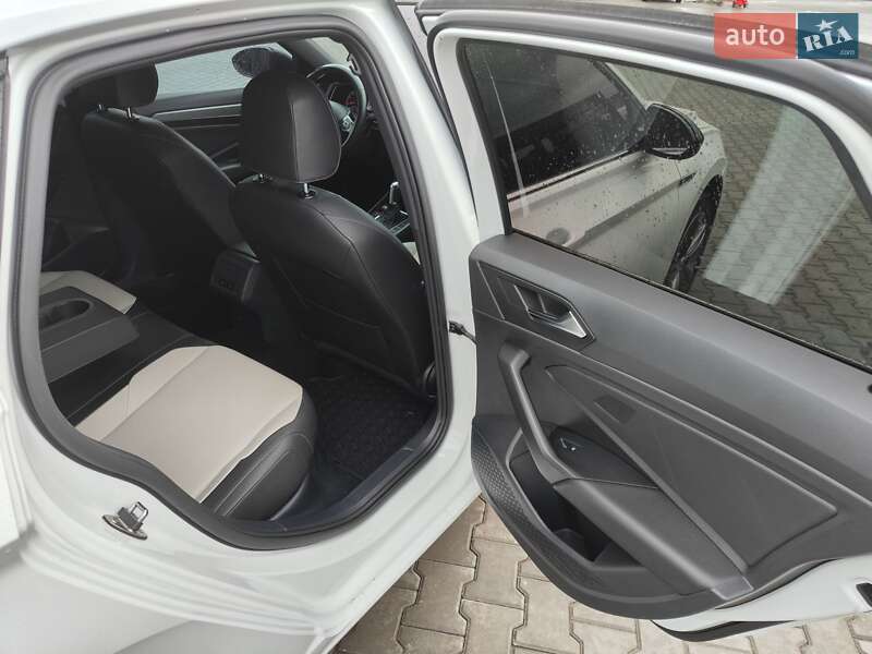 Седан Volkswagen Jetta 2019 в Кривом Роге фото 28 Седан Volkswagen Jetta 2019 в Кривом Роге