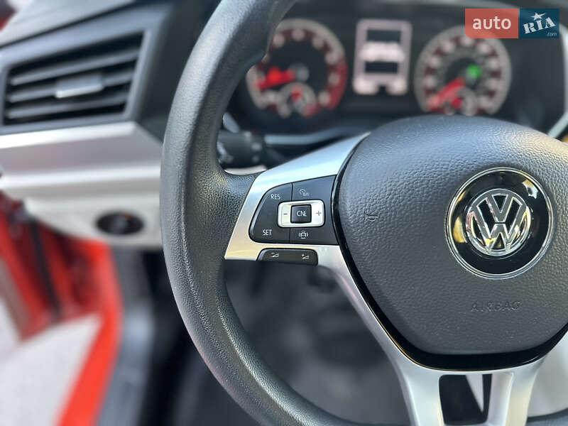 Седан Volkswagen Jetta 2019 в Киеве фото 14 Седан Volkswagen Jetta 2019 в Киеве