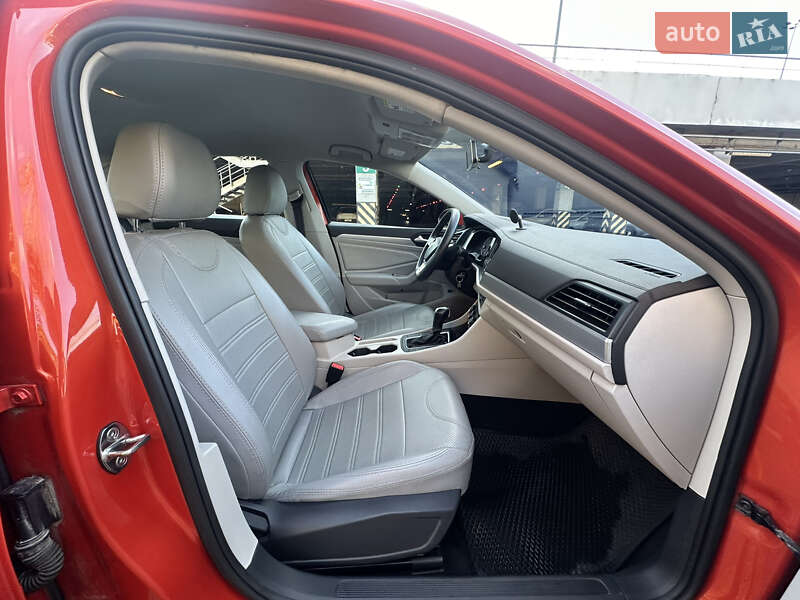 Седан Volkswagen Jetta 2019 в Киеве фото 35 Седан Volkswagen Jetta 2019 в Киеве