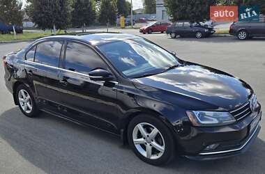 Седан Volkswagen Jetta 2015 в Києві