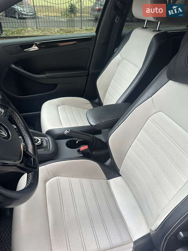 Седан Volkswagen Jetta 2015 в Одесі фото 4 Седан Volkswagen Jetta 2015 в Одесі