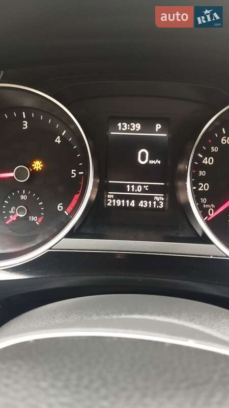 Седан Volkswagen Jetta 2016 в Сваляві