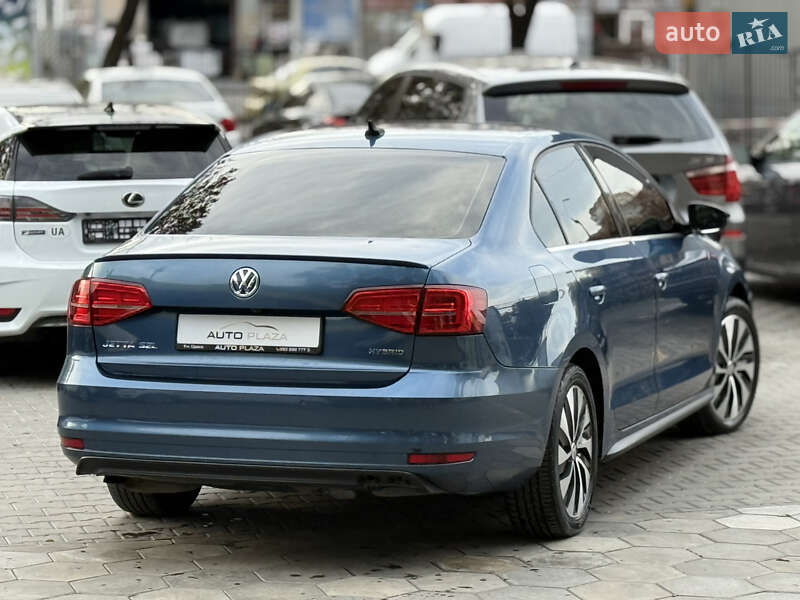 Седан Volkswagen Jetta 2015 в Одессе фото 27 Седан Volkswagen Jetta 2015 в Одессе