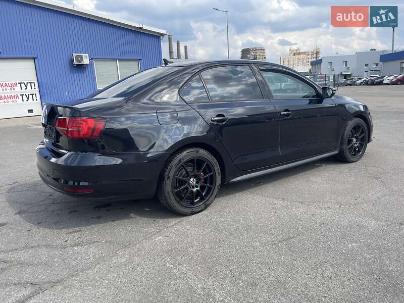 Седан Volkswagen Jetta 2015 в Киеве фото 22 Седан Volkswagen Jetta 2015 в Киеве
