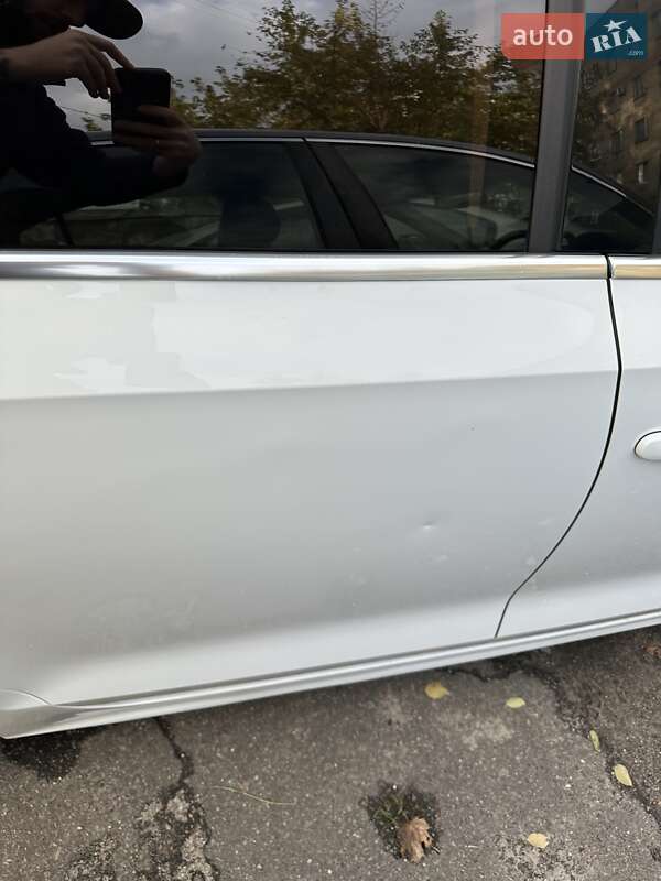 Седан Volkswagen Jetta 2014 в Киеве фото 15 Седан Volkswagen Jetta 2014 в Киеве