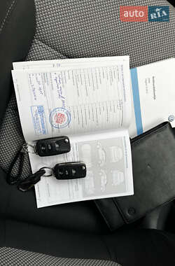 Седан Volkswagen Jetta 2013 в Умані