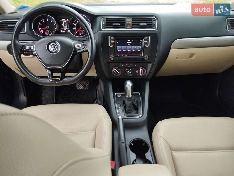 Седан Volkswagen Jetta 2017 в Тернополі фото 5 Седан Volkswagen Jetta 2017 в Тернополі