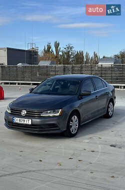 Седан Volkswagen Jetta 2016 в Киеве