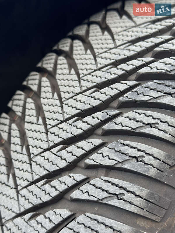 Седан Volkswagen Jetta 2016 в Києві