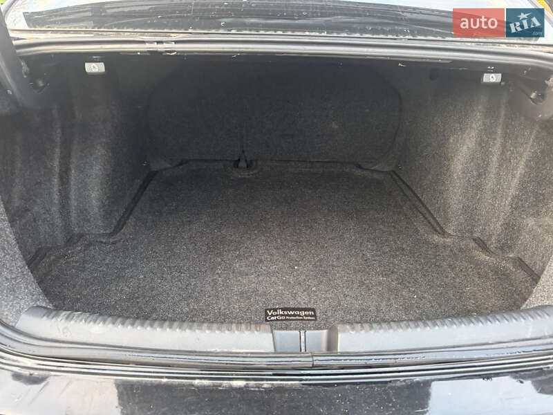 Седан Volkswagen Jetta 2013 в Буче фото 23 Седан Volkswagen Jetta 2013 в Буче