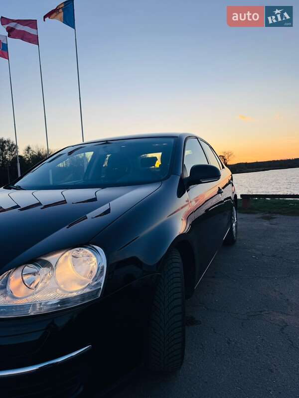 Седан Volkswagen Jetta 2010 в Балте