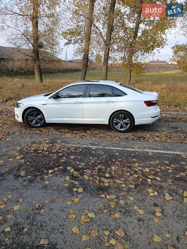 Седан Volkswagen Jetta 2019 в Ромнах фото 9 Седан Volkswagen Jetta 2019 в Ромнах