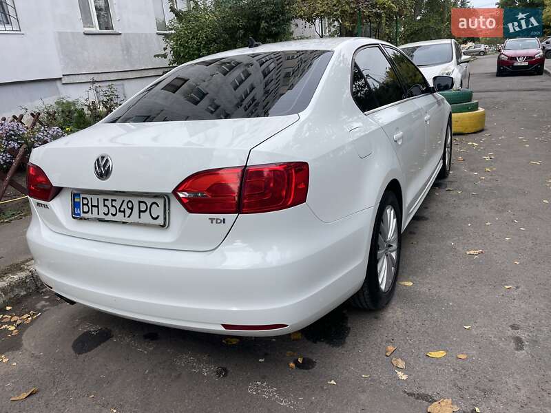 Седан Volkswagen Jetta 2014 в Одессе фото 4 Седан Volkswagen Jetta 2014 в Одессе