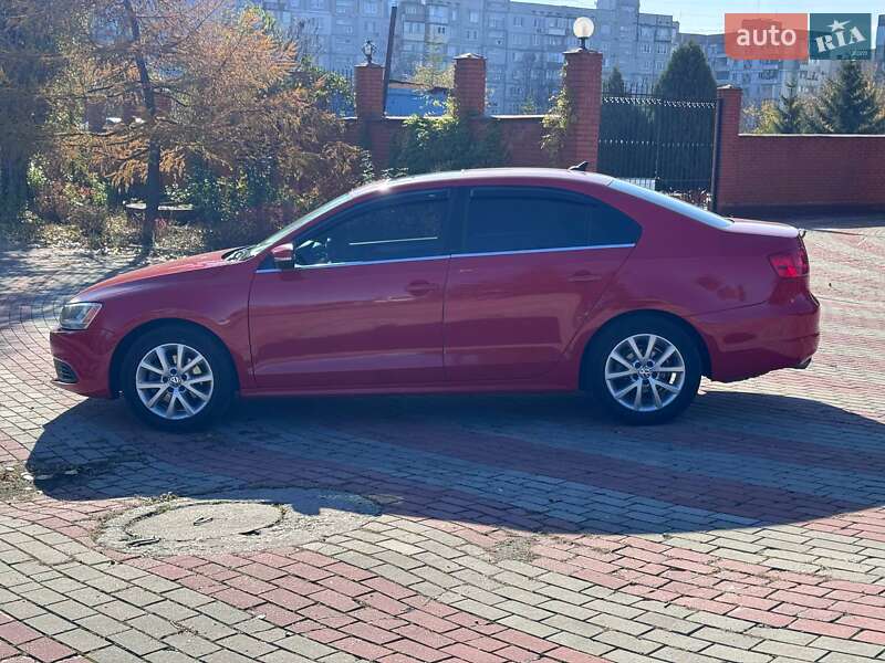 Седан Volkswagen Jetta 2012 в Запоріжжі