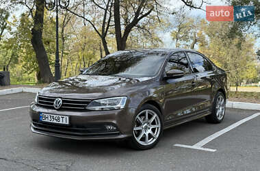 Седан Volkswagen Jetta 2016 в Одессе