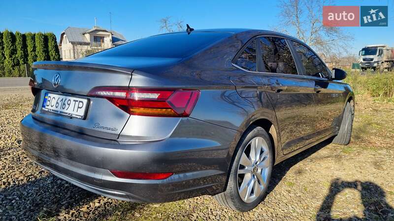 Седан Volkswagen Jetta 2018 в Самборі