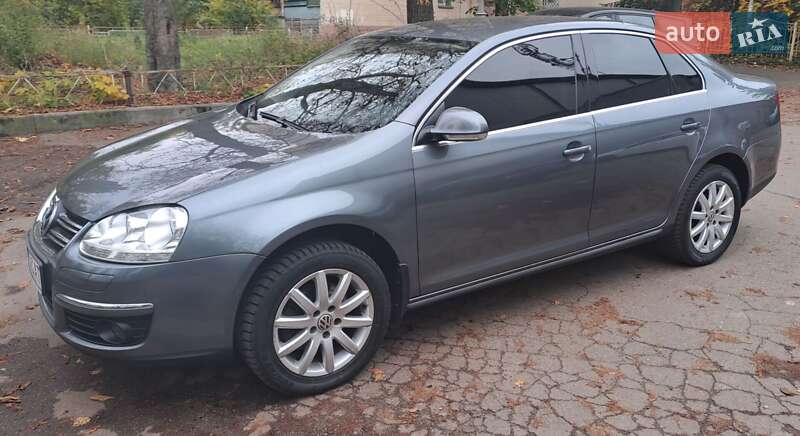 Седан Volkswagen Jetta 2006 в Києві фото 11 Седан Volkswagen Jetta 2006 в Києві
