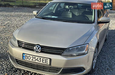 Седан Volkswagen Jetta 2012 в Хмельницком