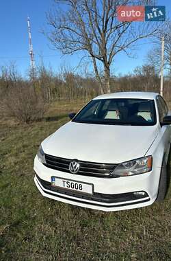 Седан Volkswagen Jetta 2015 в Кропивницькому
