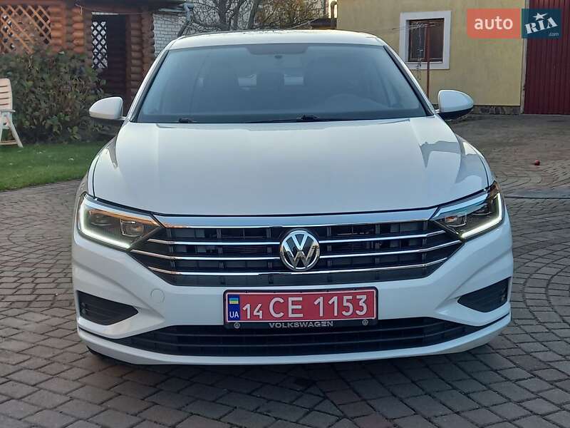 Седан Volkswagen Jetta 2018 в Львові фото 26 Седан Volkswagen Jetta 2018 в Львові