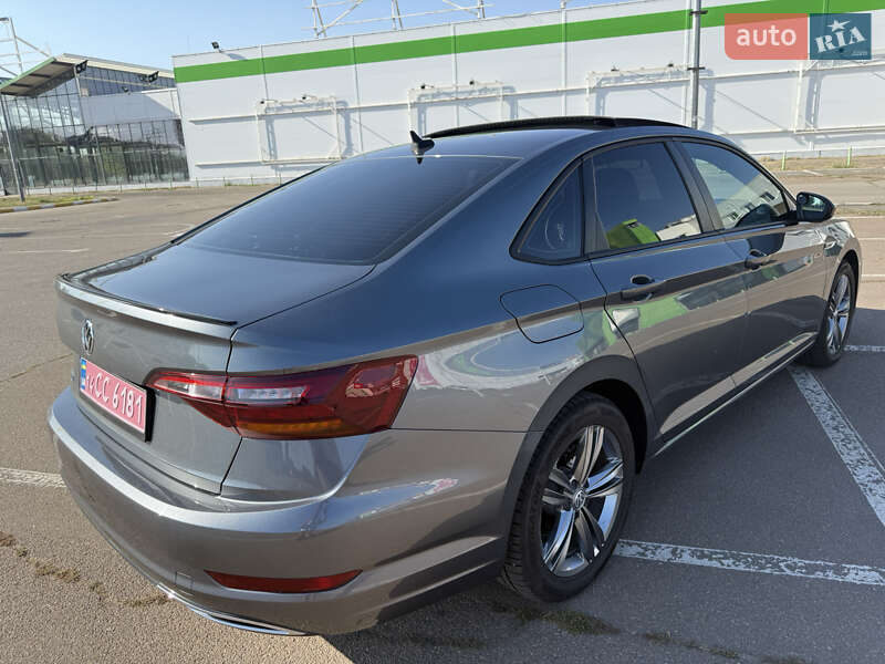 Седан Volkswagen Jetta 2019 в Одессе