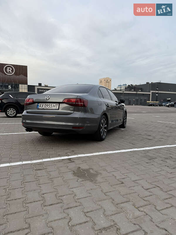 Седан Volkswagen Jetta 2016 в Києві фото 6 Седан Volkswagen Jetta 2016 в Києві